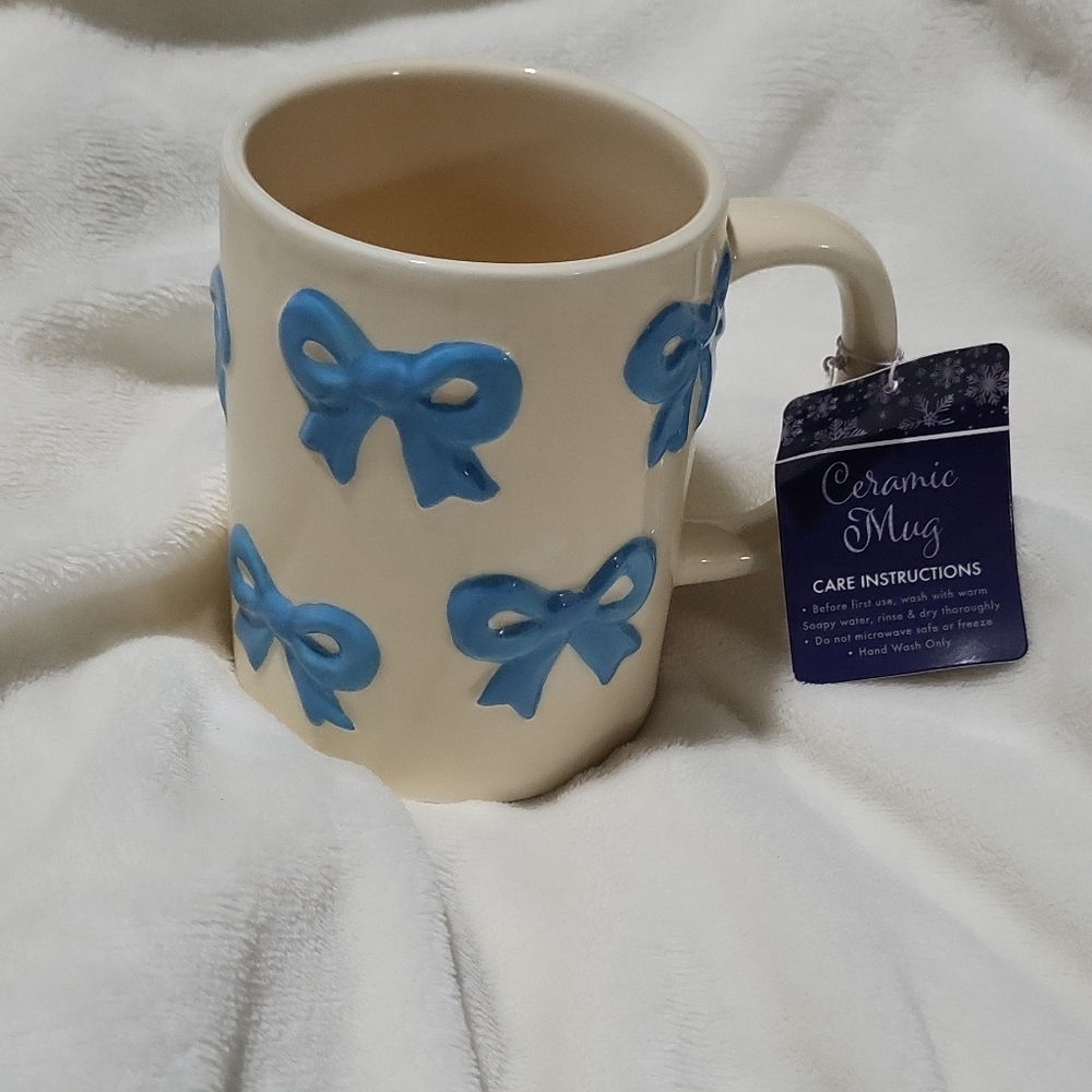 Ceramic Mug with Blue Bow Accents - Picture 9 of 9
